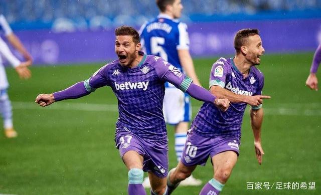 九游体育 -窗口期国王杯焦点战；上海久事外线爆发；震撼外界；赛程密集仍需轮换的简单介绍